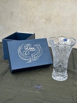 Broušené sklo - Váza: Plšek Crystal