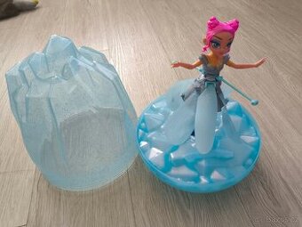 Spin Master Hatchimals Pixies Crystal Flyers