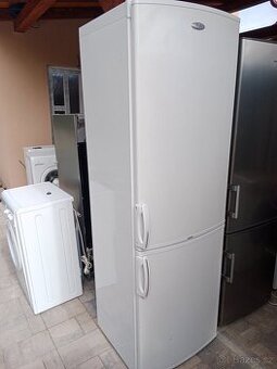 Lednice s mrazakem Vhirpool