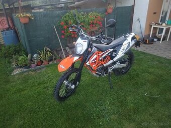 KTM adventure 690 r