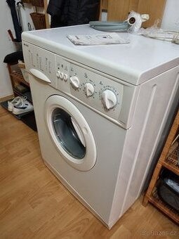 Pračka se sušičkou 5kg 2v1, Indesit WGD 934 TX
