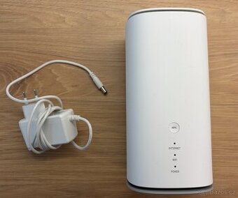 5G WiFi router - ZTE MC888 Ultra / Vodafone GigaCube 5G