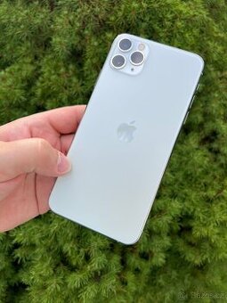 iPhone 11 PRO MAX 64Gb v hezkém stavu, white
