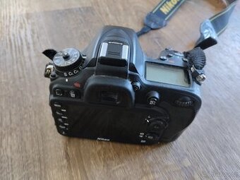 Nikon D7100