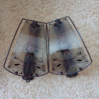 Dvě světla na stěnu