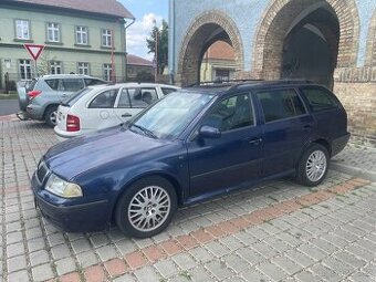 Škoda Octavie 1