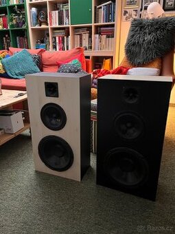 3 pásmové reproduktory