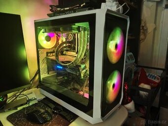 Herní PC, RX 7900 GRE, i5-10500KF, 32GB, 3TB, 850W, BT, WIFI