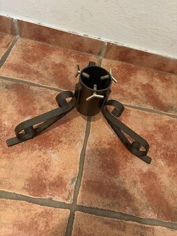 Hlinikový/kovový stojan na Stromek🎄