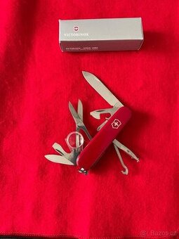 Prodám novy nůž Victorinox
