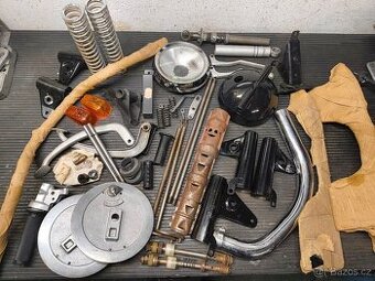 Nepoužité uloženkové originální díly ČZ 125 175 250 477 476