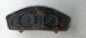 Honda Deauville NT700 tachometr