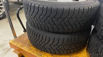 Prodám kompletní kola Fabia 3 zimní pneu na dojetí