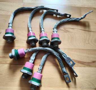 Výkonové diody B200 ( 6 ) (SSSR) – Nové, nepoužité