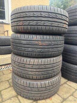 Sada letních pneu 205/45/17 Kumho