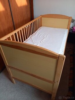 Dětská postýlka