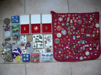 Odznaky, medaile , vlaječky...