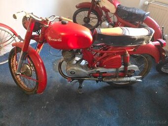 Prodám Benelli Pesaro 125 ccm