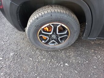 Prodám alu kola s pneu