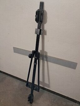 Střešní nosič na kola