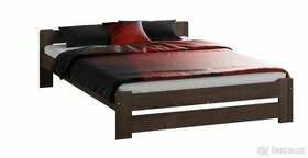 Masivní postel včetně roštu 180x200 cm