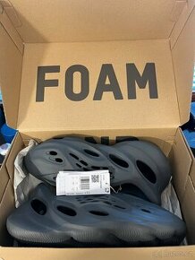 Yeezy Foam Runner 'Onyx' size 43 - 1