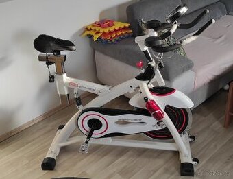 Spiningové kolo Brother
