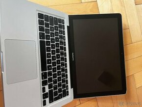 Macbook Pro 13.3 [2011]
