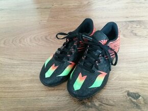 Salovky adidas vel. 32