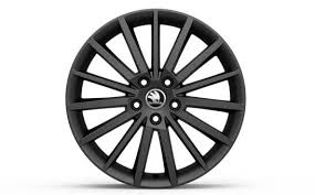 Nová sada Škoda Alu kola Turini 18" Octavia III