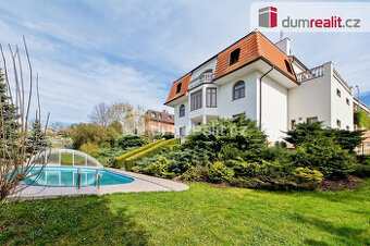 prodej vily 433m2, pozemek 2.270 m2,  Na Dlážděnce, Troja, P