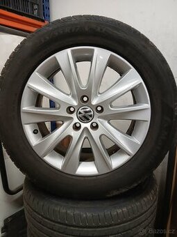 Alu kola Tiguan
