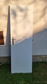 Prave dvere 60, vcetne kovani, klic