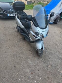 Piaggio X9 125/210
