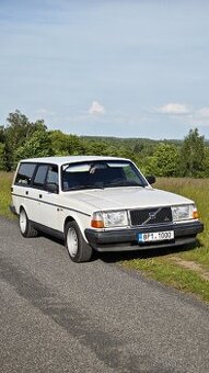 Volvo 240 - 1