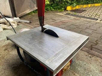 Elektrická pila na dlažbu a obklady