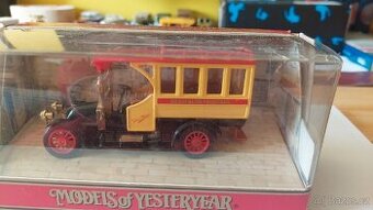 Matchbox yesteryear Y44 RENAULT BUS EXTRA RARE