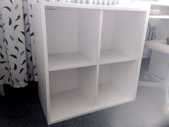 Skříňky EKET (IKEA)