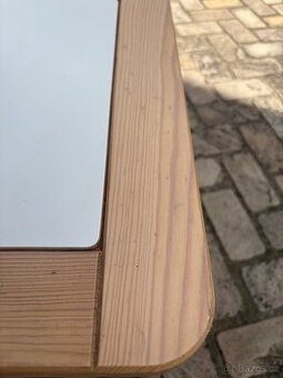 Prodám dětský stůl IKEA Flisat - 1