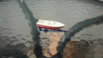 MATCHBOX RW LODˇKA