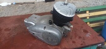 Motor ČZ 125 t
