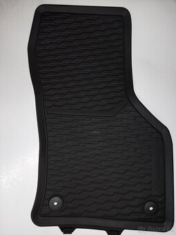 Gumové koberce Volkswagen Passat B8 (2014 - 2024) s fixací