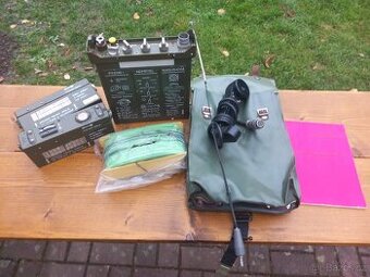 Vojenská radiostanice RF-10