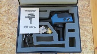 Infra teploměr Pyrovar do 900°C - optika Zeiss