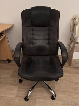 Kancelářské křeslo