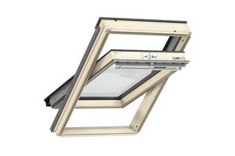 střešní okno Velux dřevo trojsklo