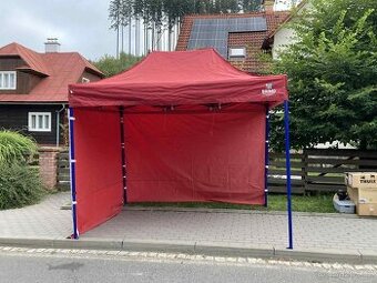 Rozkládací stan 2x3m