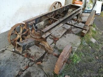 Podvozek stabilní motor Benz Třebíč