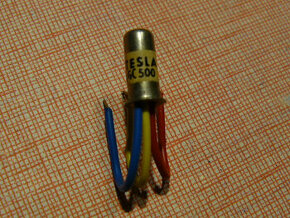 Germaniové + křemíkové tranzistory TESLA a zahraniční