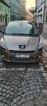 Peugeot 5008 2.0 HDI - 1